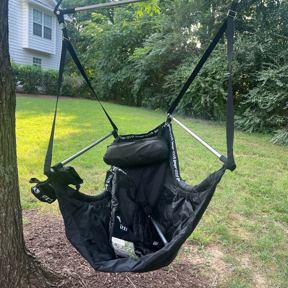 Eno lounge chair